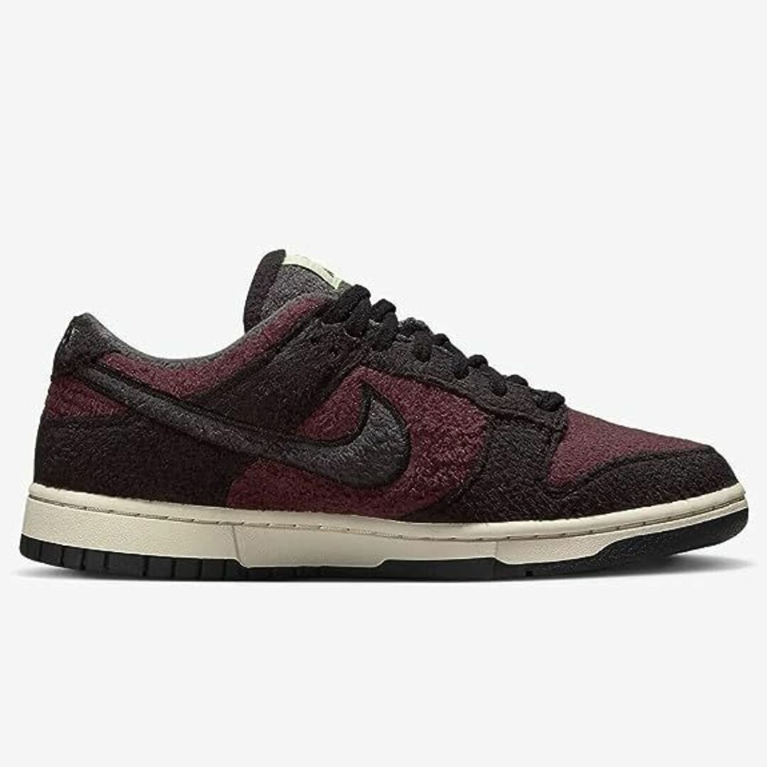 NIKE WMNS DUNK LOW SE CC 　ナイキ 　 ダンクローS メンズの靴/シューズ(スニーカー)の商品写真