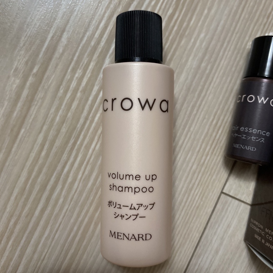 MENARD(メナード)のメナード crowa クロワ ミニボトルセット 非売品 コスメ/美容のヘアケア/スタイリング(シャンプー/コンディショナーセット)の商品写真