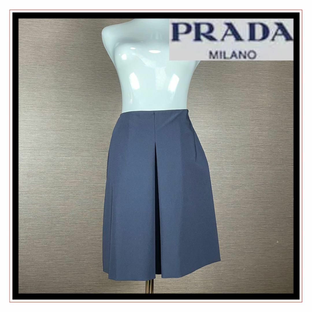 PRADA(プラダ)のPRADA プラダ レディース スカート サイズ42 （M）９号 レディースのスカート(ひざ丈スカート)の商品写真