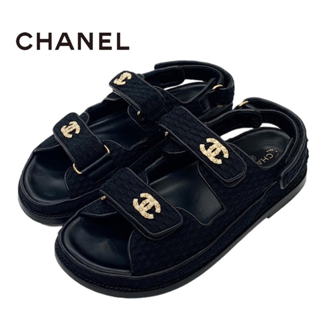 CHANEL(シャネル)のシャネル CHANEL サンダル ファブリック ブラック 黒 ゴールド 靴 シューズ スポーツサンダル ツイード パール レディースの靴/シューズ(サンダル)の商品写真
