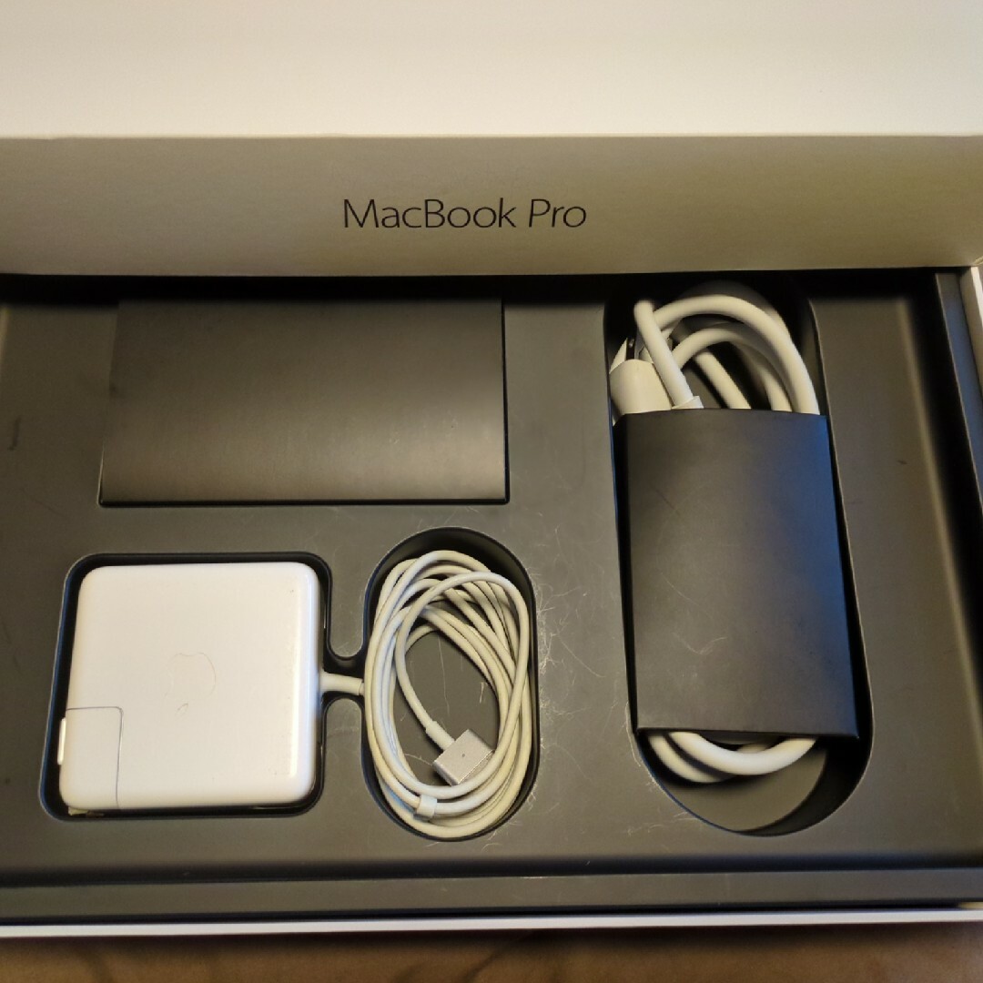 本体のみ！ジャンク品！MacBook Pro 13-inch 2017 1TB