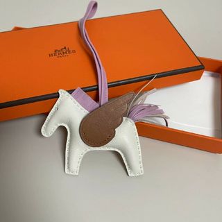 エルメス チャームの通販 3,000点以上 | Hermesのレディースを買うなら