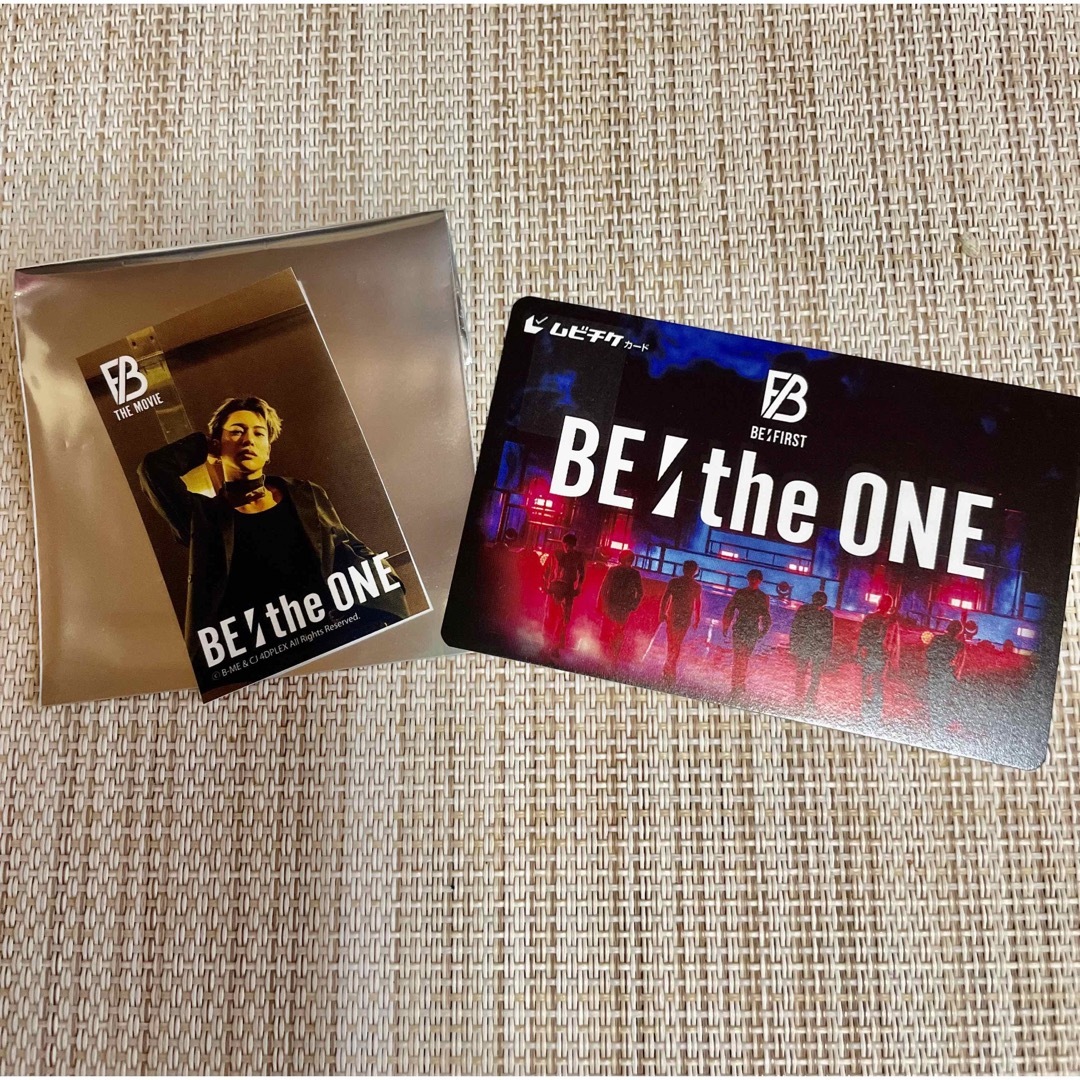 BE:FIRST(ビーファースト)の BE:FIRST 映画 BE:theONE ムビチケとステッカーセット チケットの映画(邦画)の商品写真