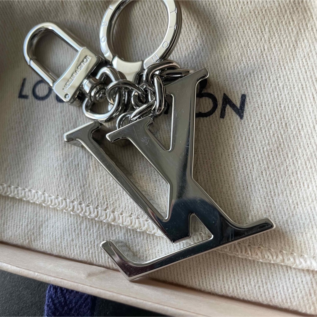 贅沢屋の 【極美品】LOUIS VUITTON キーホルダー キーホルダー