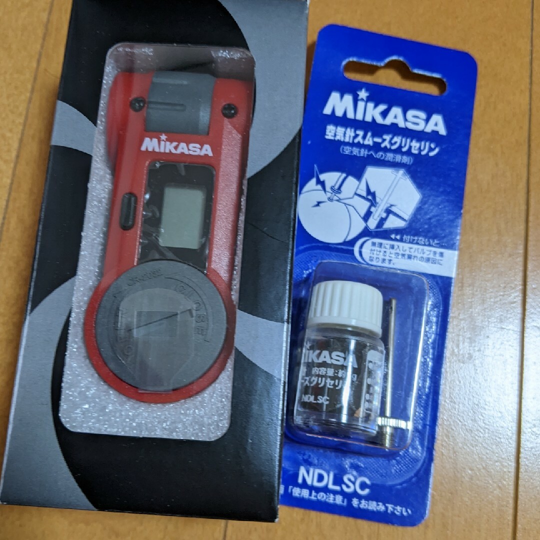 MIKASA(ミカサ)のMIKASA (ミカサ) バレーボールグッズ デジタルエアゲージ・ボール用圧力計 スポーツ/アウトドアのスポーツ/アウトドア その他(バレーボール)の商品写真