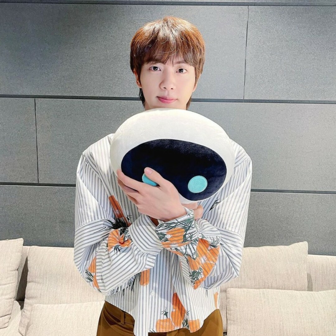 BTS JIN ジン Wootteo Doll Cushion ウットぬいぐるみ