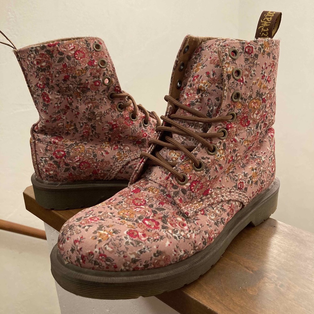 レア!! Dr.Martens ドクターマーチン ブーツ 花柄 UK5