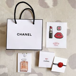 CHANEL バングル ノベルティ 非売品4本まとめての販売になります