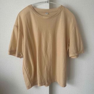 ユニクロ(UNIQLO)のユニクロ シアークルーネックＴ（半袖） M イエロー(Tシャツ(半袖/袖なし))