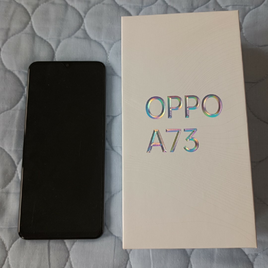 OPPO(オッポ)のOPPO A73 ネービーブルー SIMフリー スマホ/家電/カメラのスマートフォン/携帯電話(スマートフォン本体)の商品写真