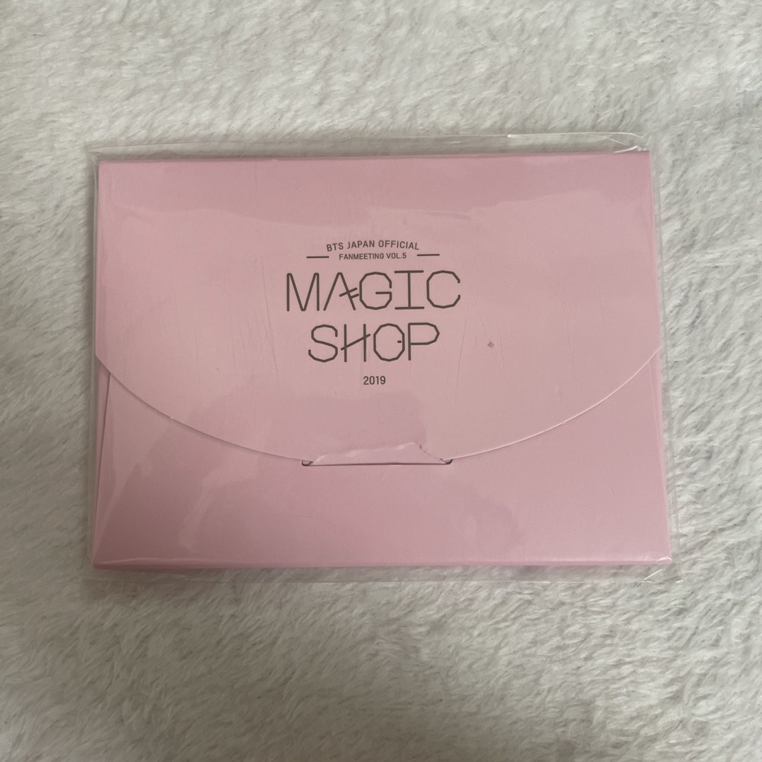 防弾少年団(BTS)(ボウダンショウネンダン)のBTS MAGIC SHOP MINI PHOTO CARD エンタメ/ホビーのタレントグッズ(アイドルグッズ)の商品写真