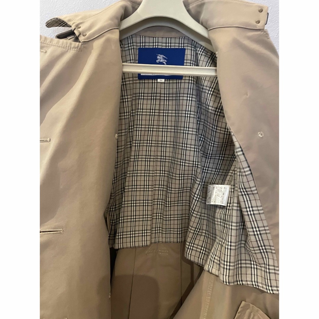 BURBERRY BLUE LABEL(バーバリーブルーレーベル)の期間限定値下げ！極美品　バーバリー　トレンチコート レディースのジャケット/アウター(トレンチコート)の商品写真