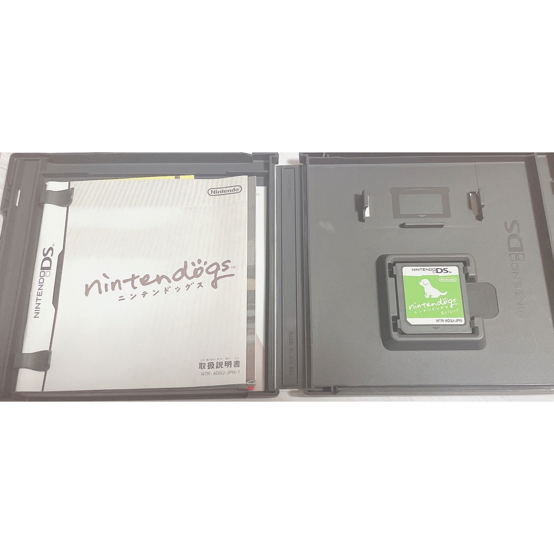 ニンテンドーDS(ニンテンドーDS)のnintendogs（ニンテンドッグス） 柴＆フレンズ／ダックス＆フレンズ／チワ エンタメ/ホビーのゲームソフト/ゲーム機本体(携帯用ゲームソフト)の商品写真