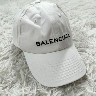 バレンシアガ(Balenciaga)のバレンシアガ ロゴ キャップ ホワイト ベースボールキャップ(キャップ)