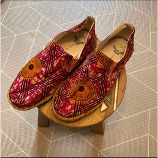 トゥモローランド(TOMORROWLAND)の希少/Tomorrow land OHEMA OHENE slipons✳︎✳︎(スリッポン/モカシン)