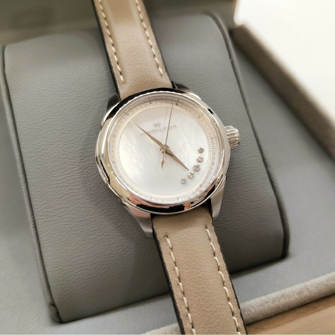 Hamilton(ハミルトン)の【国内正規品　新品・未使用】ハミルトン㊽　H32111890 レディースのファッション小物(腕時計)の商品写真