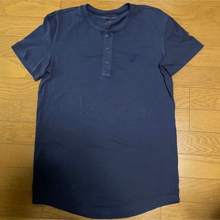 アメリカンイーグル(American Eagle)のアメリカンイーグル　ヘンリーネック　ネイビー　XS Tシャツ(Tシャツ/カットソー(半袖/袖なし))