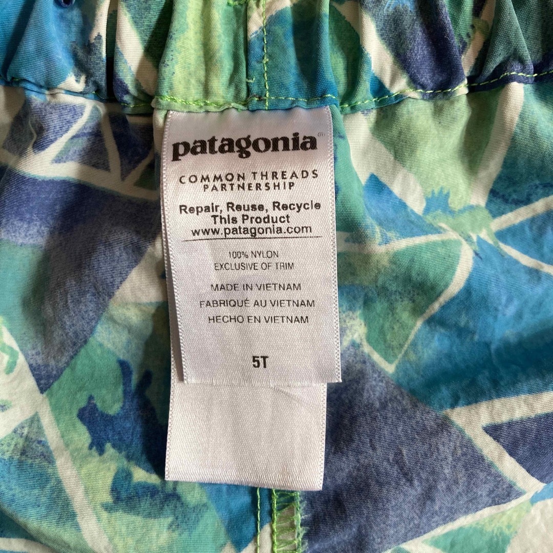 patagonia(パタゴニア)のpatagonia パタゴニア　ショートパンツ 水陸両用　5T 110くらい キッズ/ベビー/マタニティのキッズ服男の子用(90cm~)(パンツ/スパッツ)の商品写真