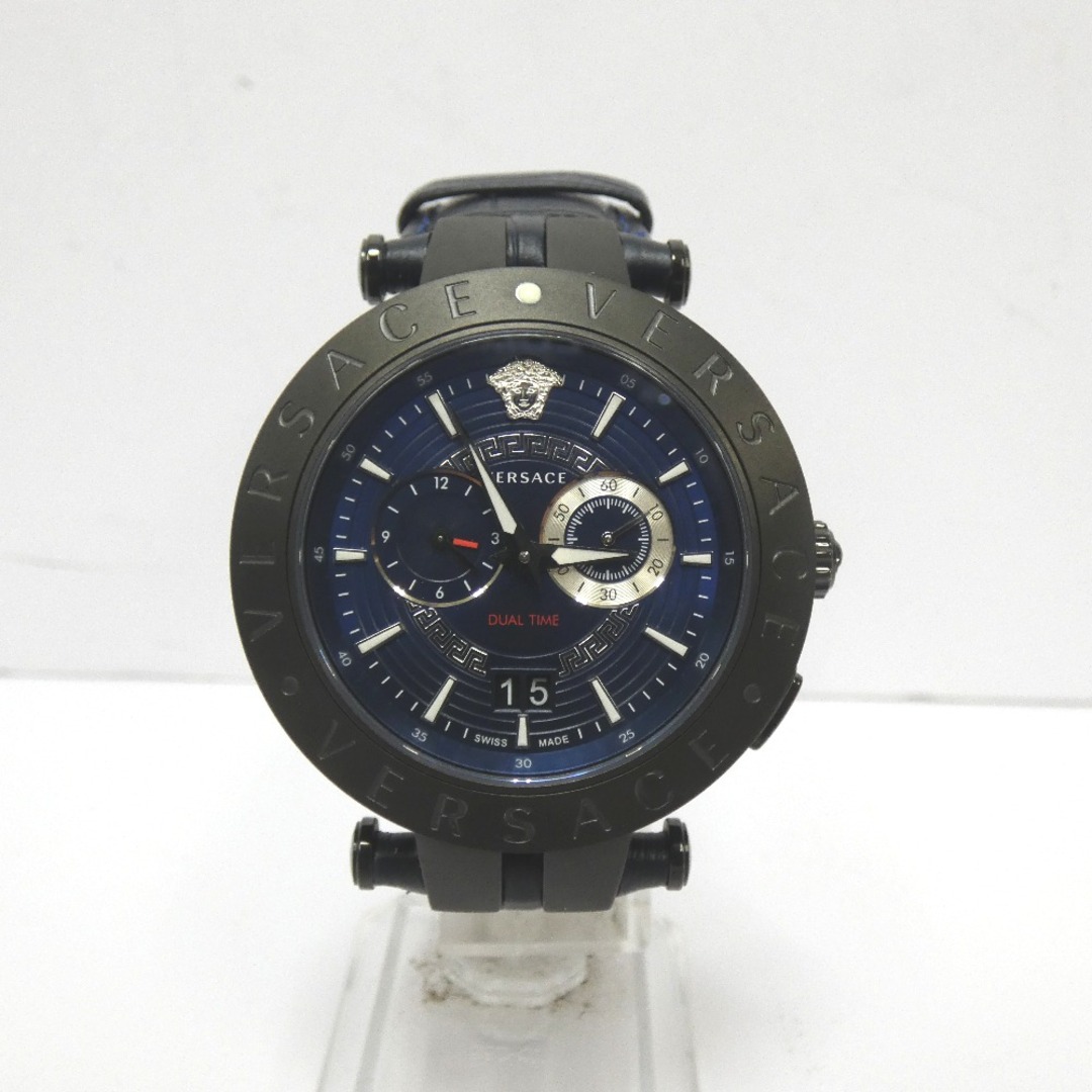 ヴェルサーチ 腕時計 Vレース デュアルタイム VEBV00419 ネイビー Dz780171
