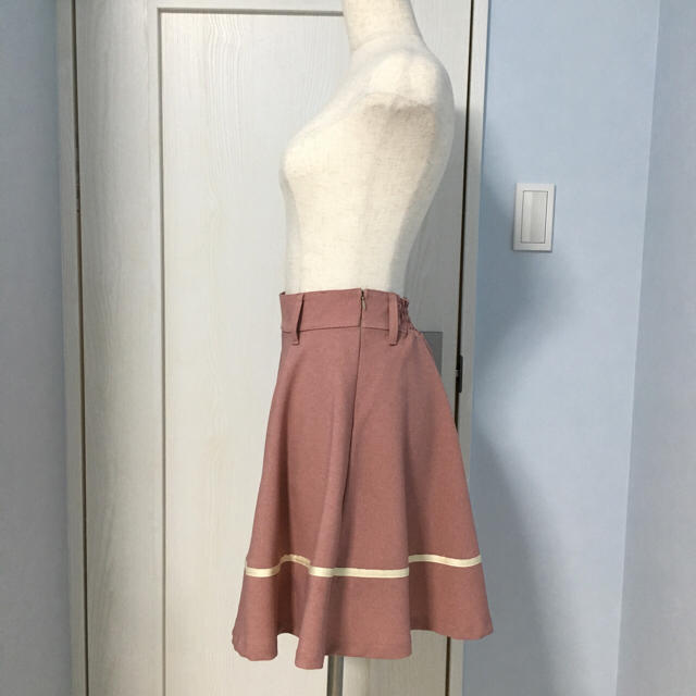 F i.n.t(フィント)のフィント フレアースカート(ピンク) レディースのスカート(ミニスカート)の商品写真