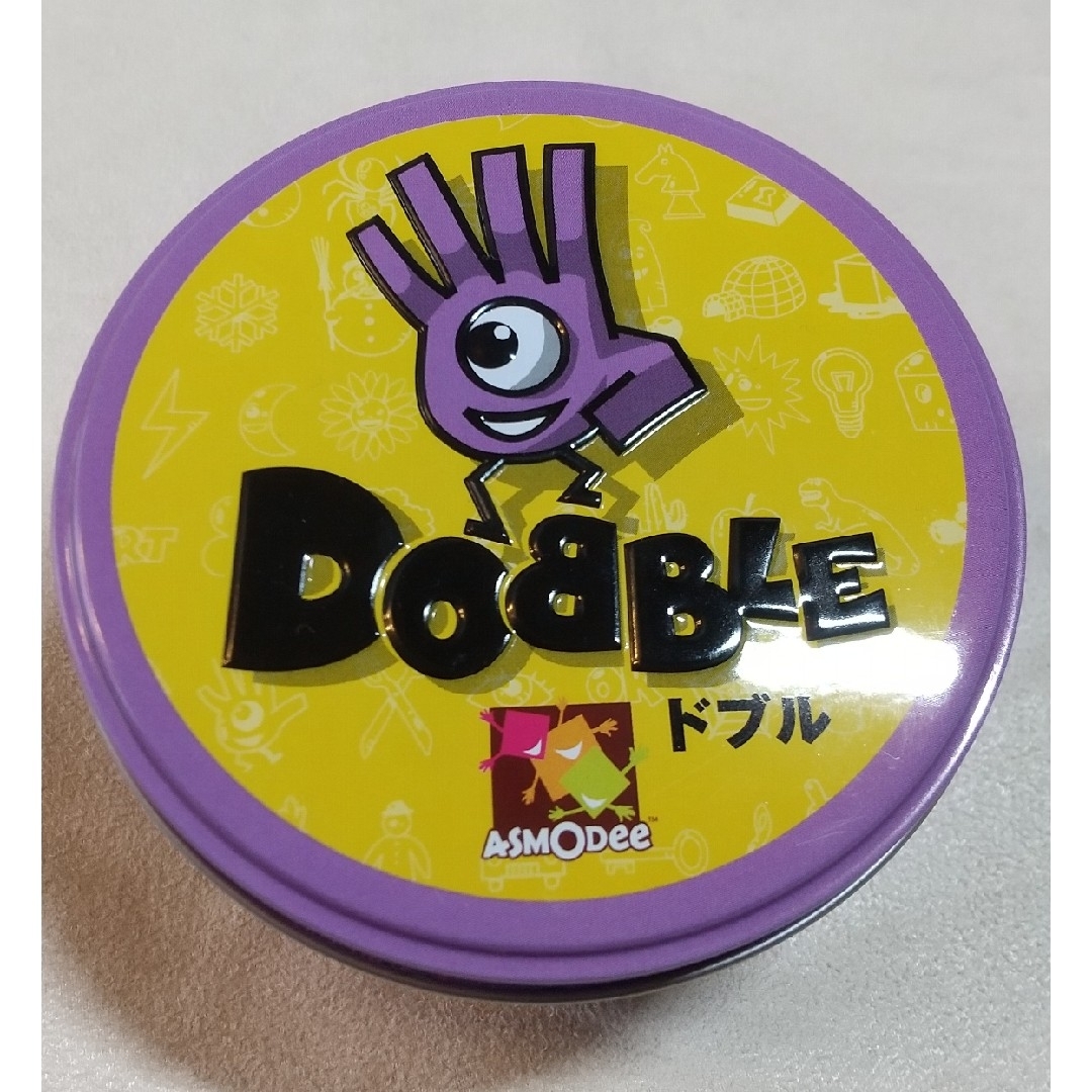 HobbyJAPAN(ホビージャパン)のDOBBLE　ドブル　カードゲーム エンタメ/ホビーのテーブルゲーム/ホビー(トランプ/UNO)の商品写真