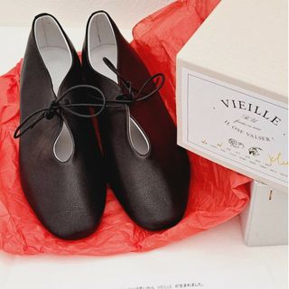 レペット(repetto)のVIEILLE  ヴィエイユ  huit  黒  新品未使用(バレエシューズ)