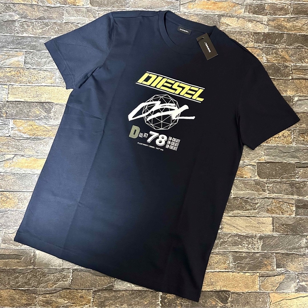 【新品】DIESEL ディーゼル/デザインプリント Tシャツ カットソー S | フリマアプリ ラクマ 新品 DIESEL ディーゼル カットソー