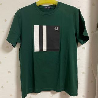 フレッドペリー(FRED PERRY)のFRED PERRY　Tシャツ　(Tシャツ/カットソー(半袖/袖なし))