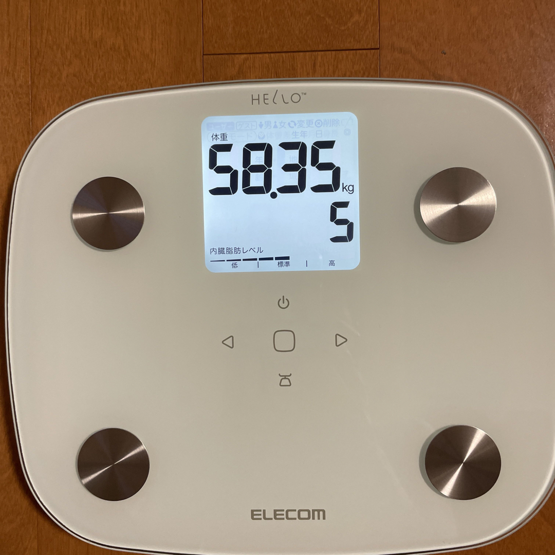 ELECOM(エレコム)の体組成計　HELLO HCS-FS02   スマホ/家電/カメラの美容/健康(体重計/体脂肪計)の商品写真