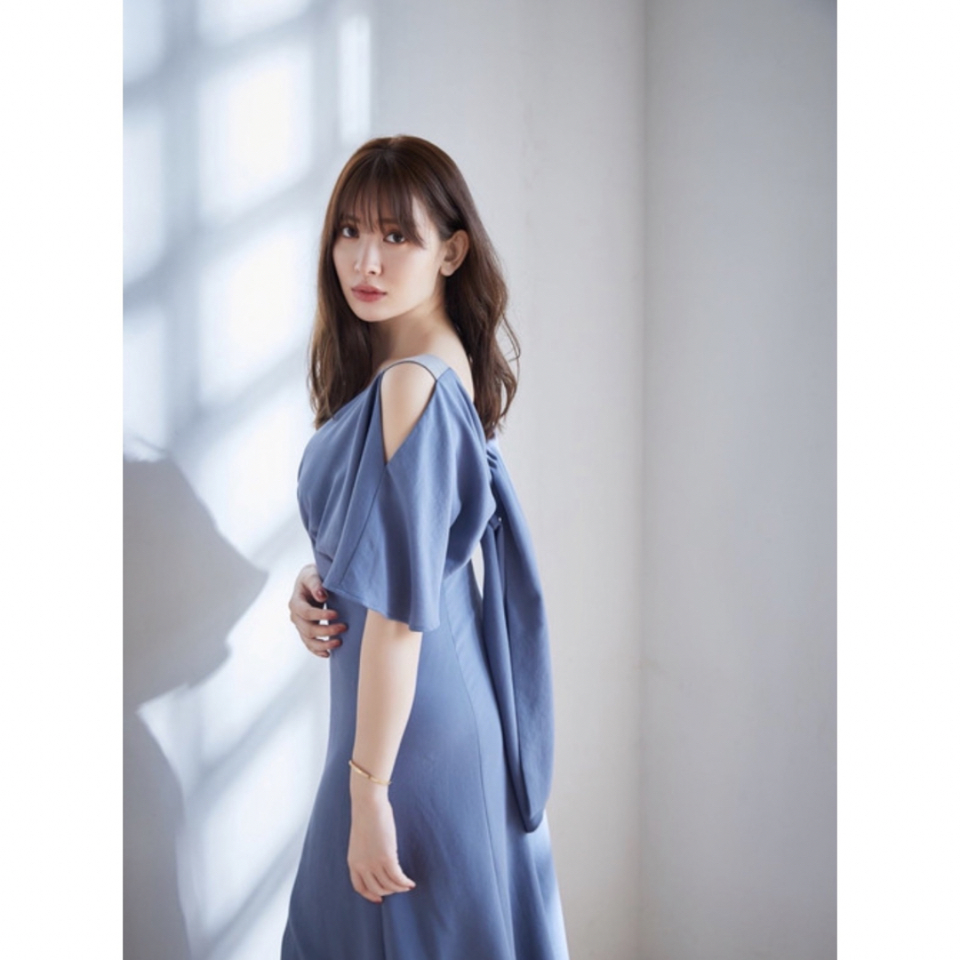 Her lip to(ハーリップトゥ)のOpen Shoulder Back Ribbon Dress herlipto レディースのワンピース(ロングワンピース/マキシワンピース)の商品写真