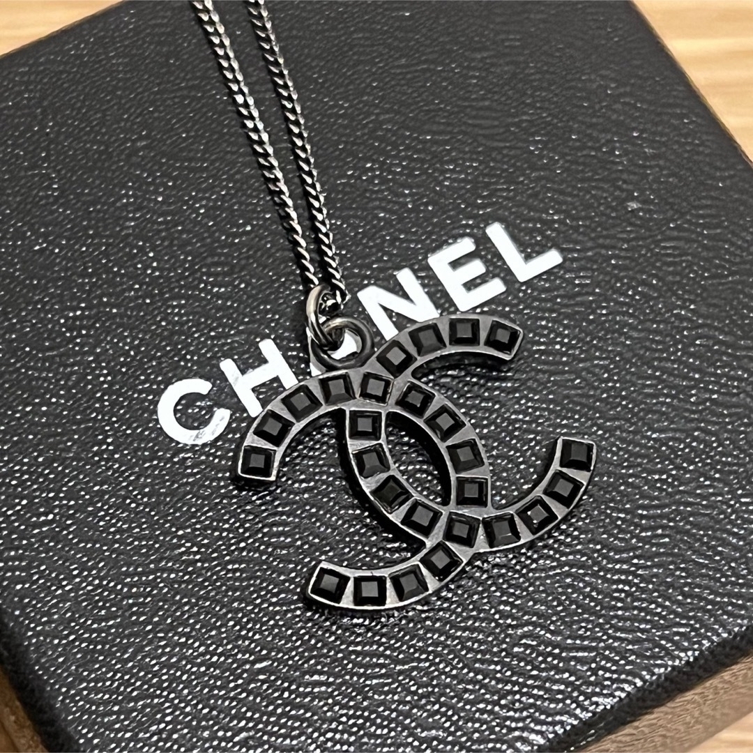 CHANEL シャネル ネックレス ラインストーン ブラック BTS ジミン