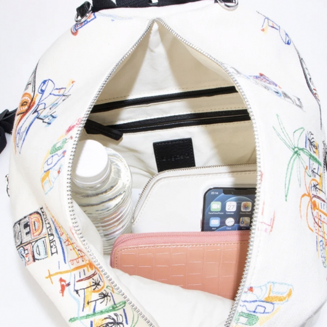 新品✨タグ付き♪ Desigual デシグアル 長財布 ホワイト系 麻素材