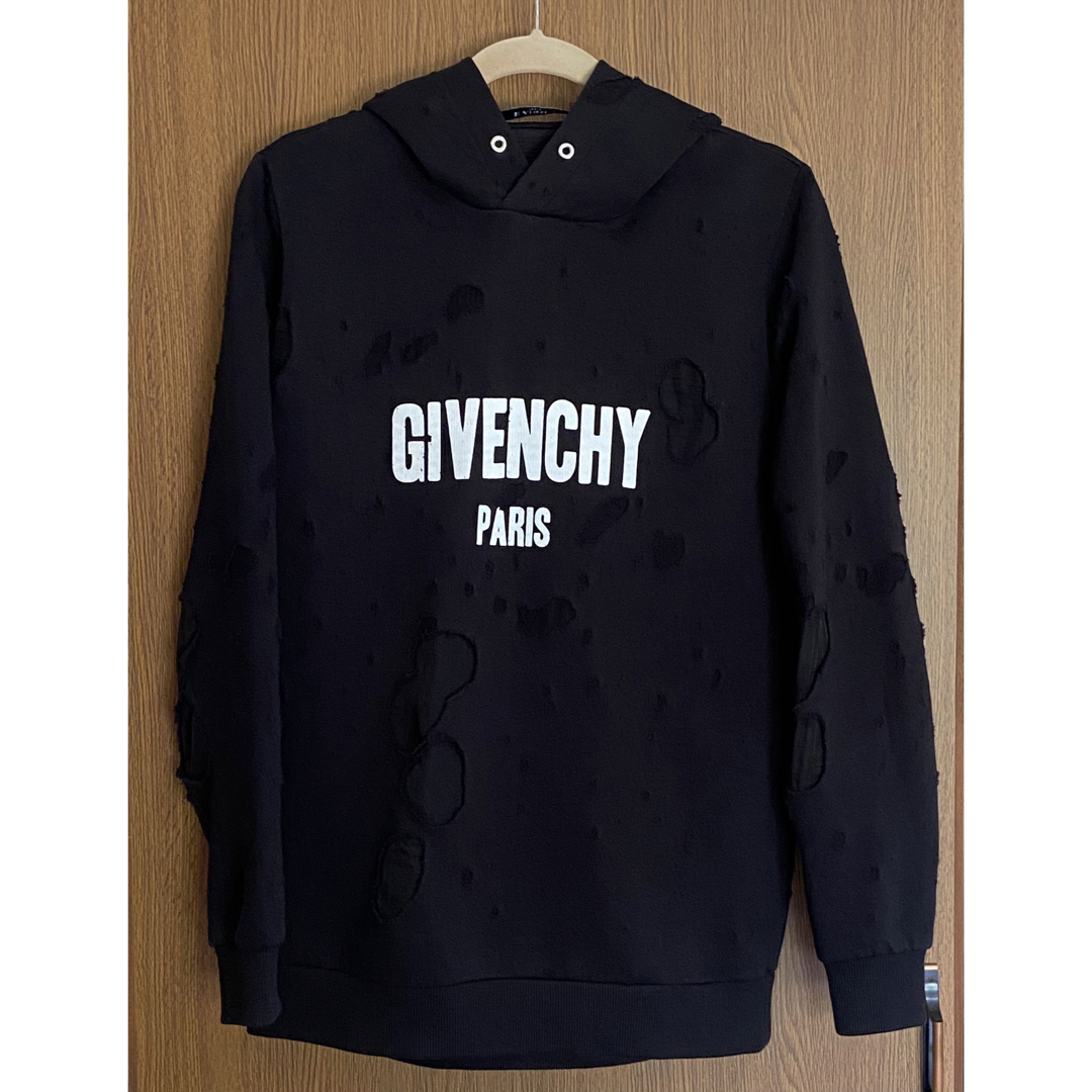 GIVENCHY (ジバンシー)   デストロイ加工ロゴプリント　パーカー