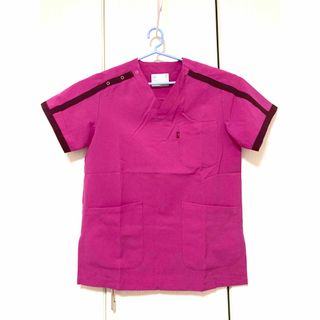 ミズノ(MIZUNO)のナース服　スクラブ🏥(その他)