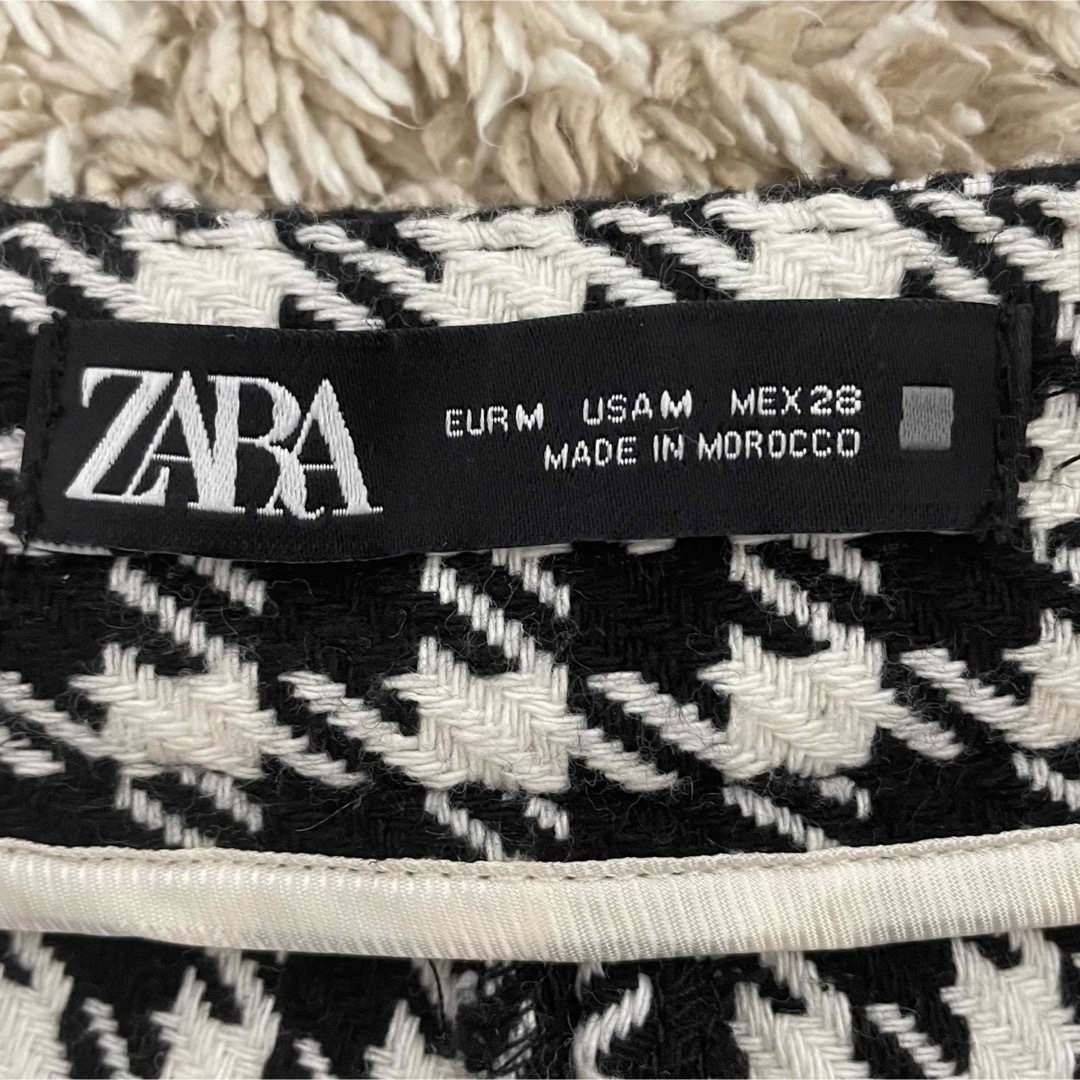 ZARA(ザラ)のZARA ツイードショートパンツ キュロット レディースのパンツ(ショートパンツ)の商品写真