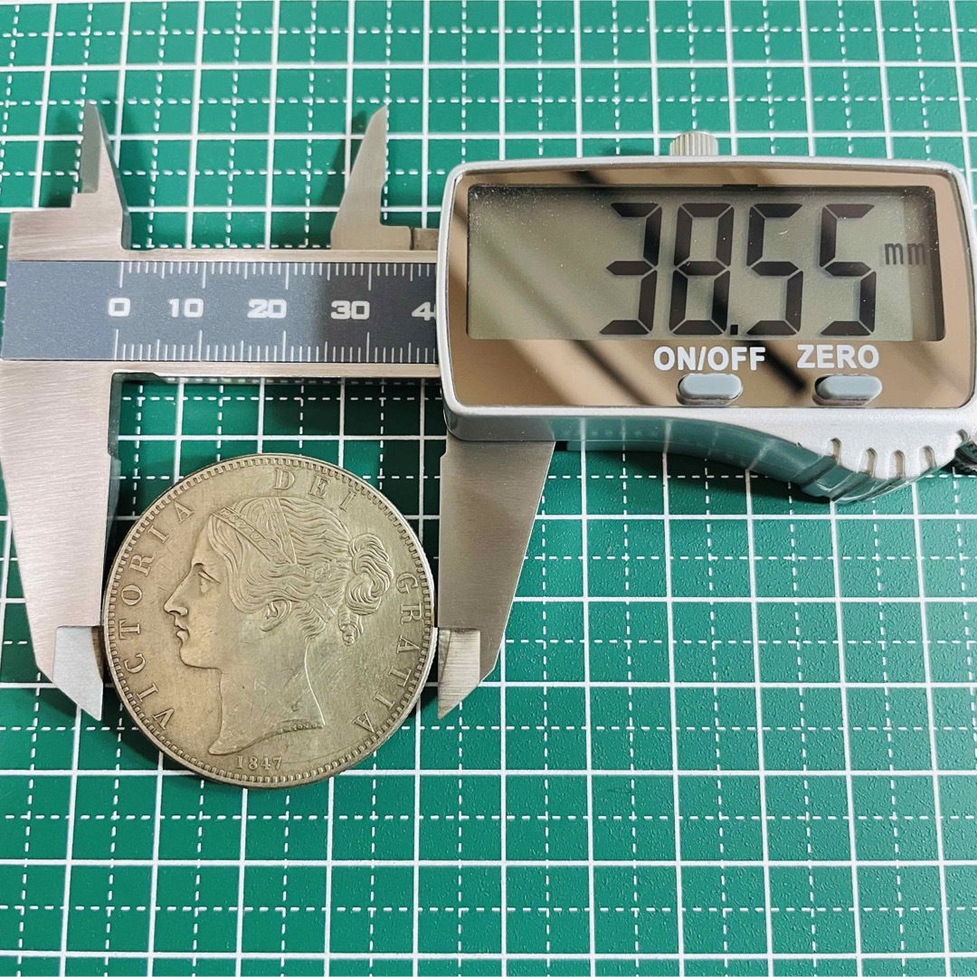 ヴィクトリア女王 ヤングヘッド クラウン銀貨 1847年 レプリカコインの