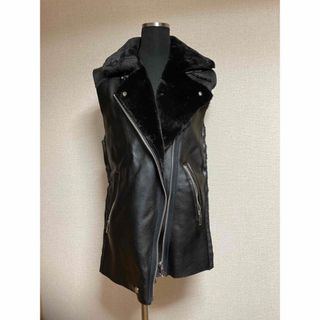 Forever21 ファー×レザーベストの通販 by KTZ's shop|ラクマ