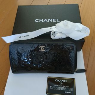 シャネル(CHANEL)のCHANELのカメリア長財布　クリーニング済(財布)