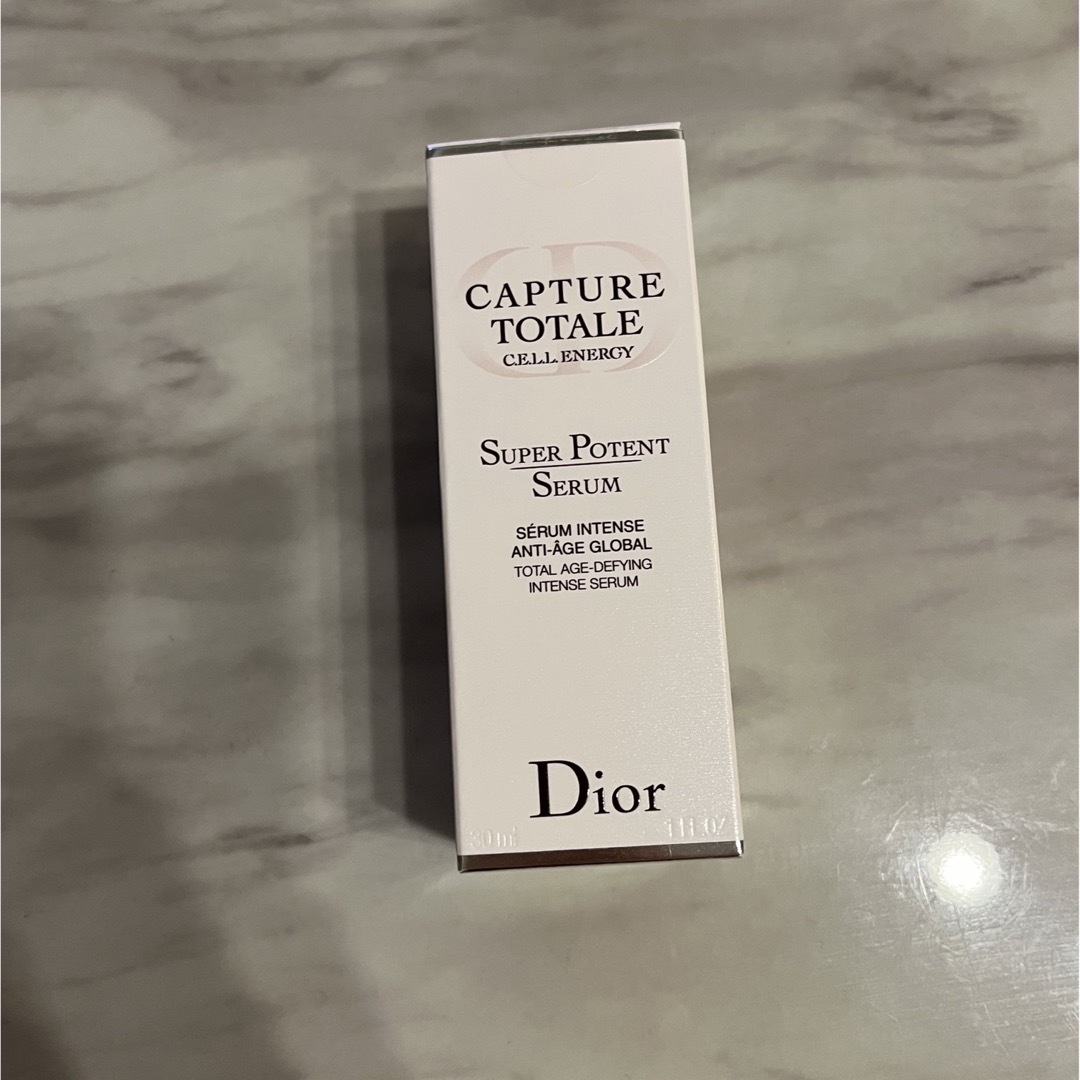 Dior(ディオール)のカプチュールトータルセラム30ml コスメ/美容のスキンケア/基礎化粧品(美容液)の商品写真