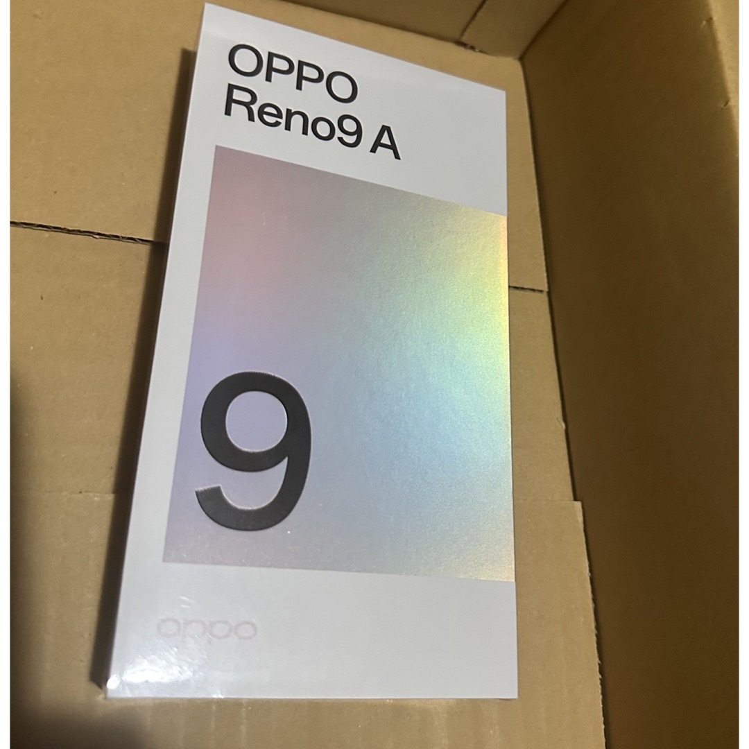 OPPO(オッポ)のReno9 A 未開封 量販版 ムーンホワイト 未開封 スマホ/家電/カメラのスマートフォン/携帯電話(スマートフォン本体)の商品写真