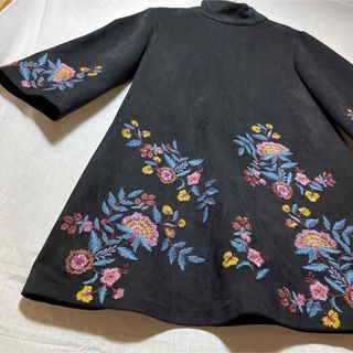 ザラ(ZARA)のZARA レディース　 M 花柄刺繍　冬っぽ素材　あったか　ワンピ　チュニック(ひざ丈ワンピース)