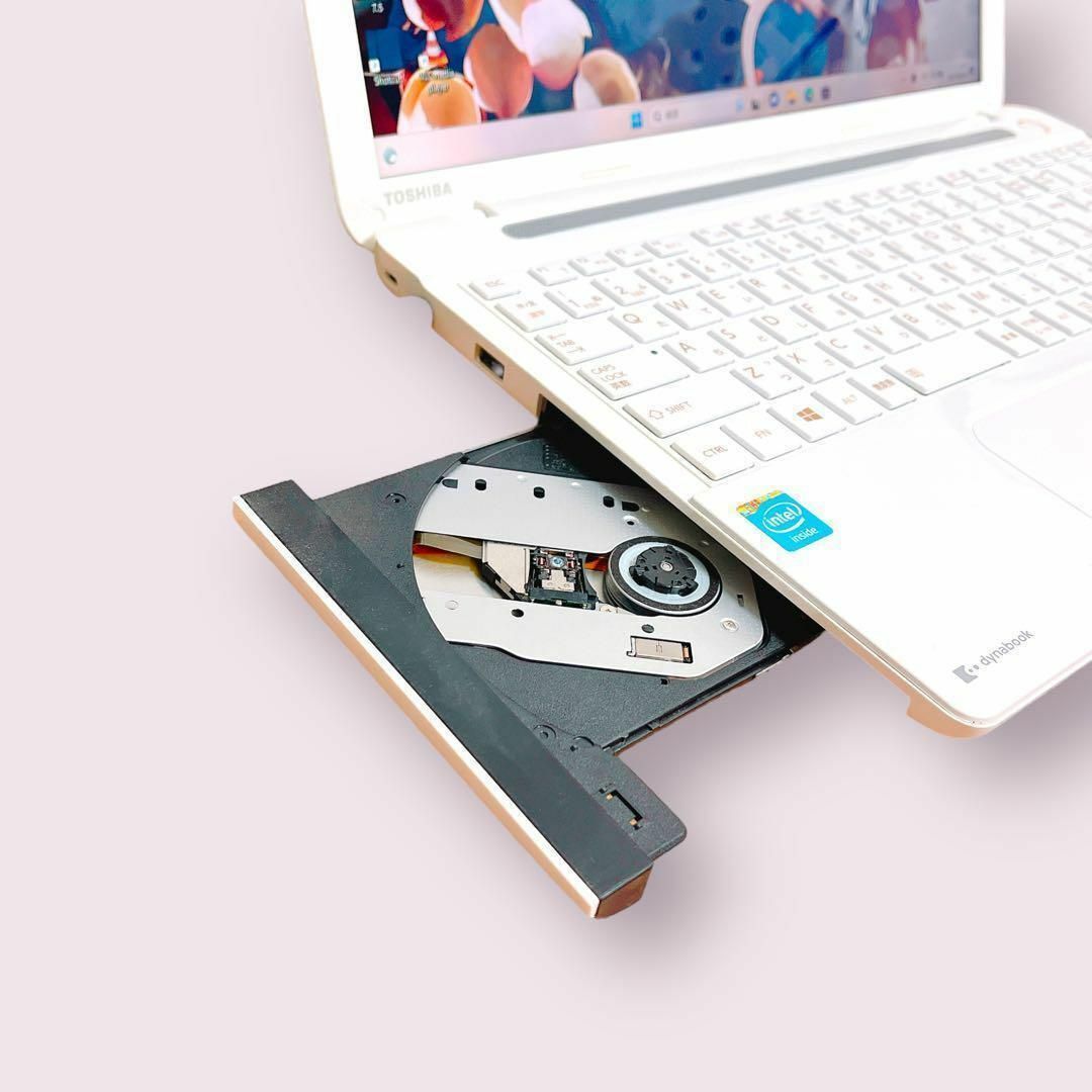 東芝 - サクサクSSD❤️東芝⭐️カメラ付き❣️白ノートパソコン✨中古