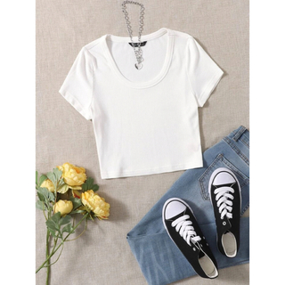 白Tシャツ　ショート丈　xsサイズ(Tシャツ(半袖/袖なし))