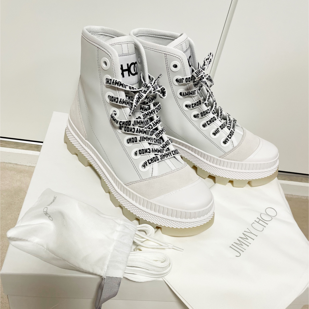 新品⭐︎ジミーチュウ 白ハイカットスニーカー-