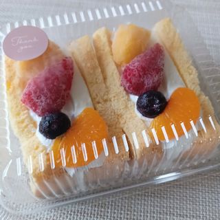 米粉シフォンケーキサンドジン様専用(菓子/デザート)