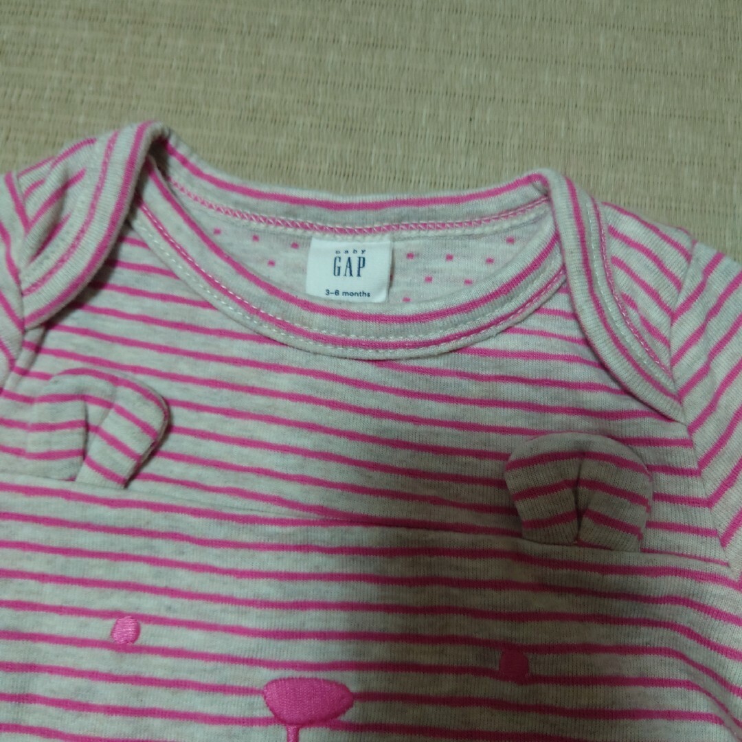 babyGAP(ベビーギャップ)のGAP carter’s 3枚セット  70cm キッズ/ベビー/マタニティのベビー服(~85cm)(ロンパース)の商品写真