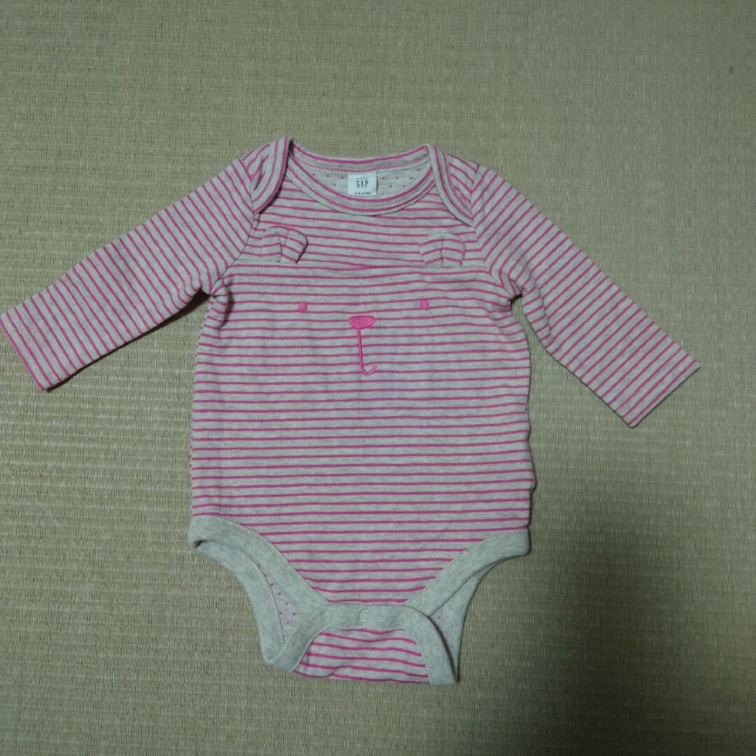 babyGAP(ベビーギャップ)のGAP carter’s 3枚セット  70cm キッズ/ベビー/マタニティのベビー服(~85cm)(ロンパース)の商品写真