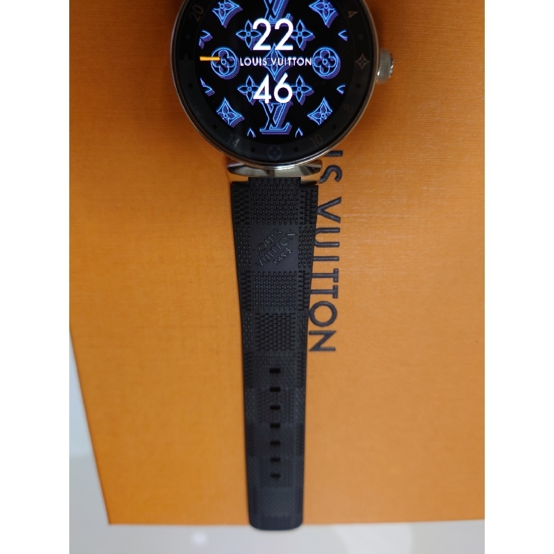 LOUIS VUITTON(ルイヴィトン)のUrara様専用　タンブールホライゾン　v2　美品 メンズの時計(腕時計(デジタル))の商品写真