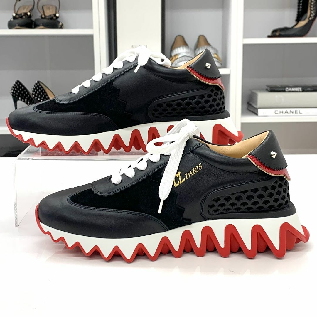 Christian Louboutin(クリスチャンルブタン)の7212 クリスチャンルブタン Loubishark スパイク スニーカー レディースの靴/シューズ(スニーカー)の商品写真