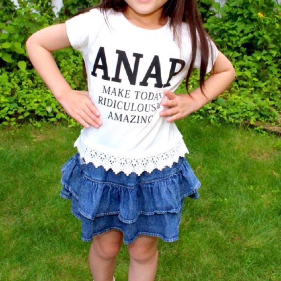 ANAP Kids(アナップキッズ)のANAP KIDS新品裾レース Tシャツ110ホワイト キッズ/ベビー/マタニティのキッズ服女の子用(90cm~)(Tシャツ/カットソー)の商品写真